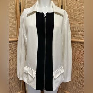 Chicos white with black stripe front zipper lined dress coat size 2 LARGE